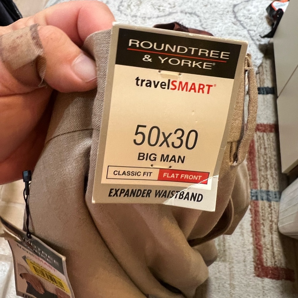 Round tree and York’ Khaki light brown  size 50 new pants